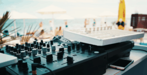 Festival musicali e concerti open-air in riva al lago